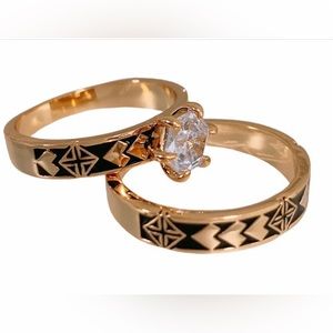 Size 8 Hawaiian Hamilton Gold Ring